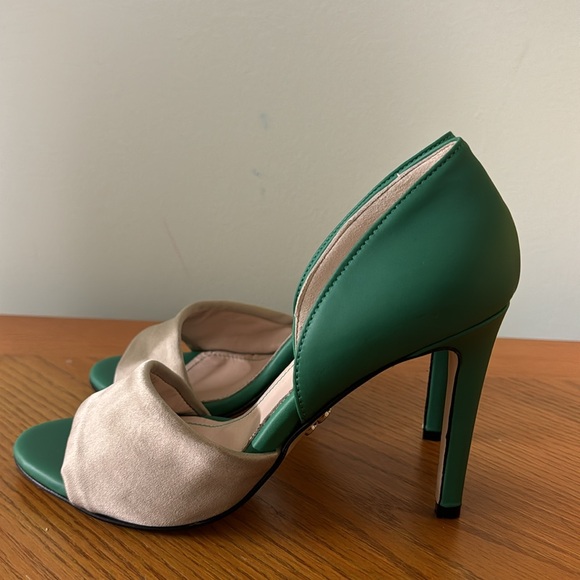 Beautiisoles by Robyn Shreiber - Picture 5 of 8